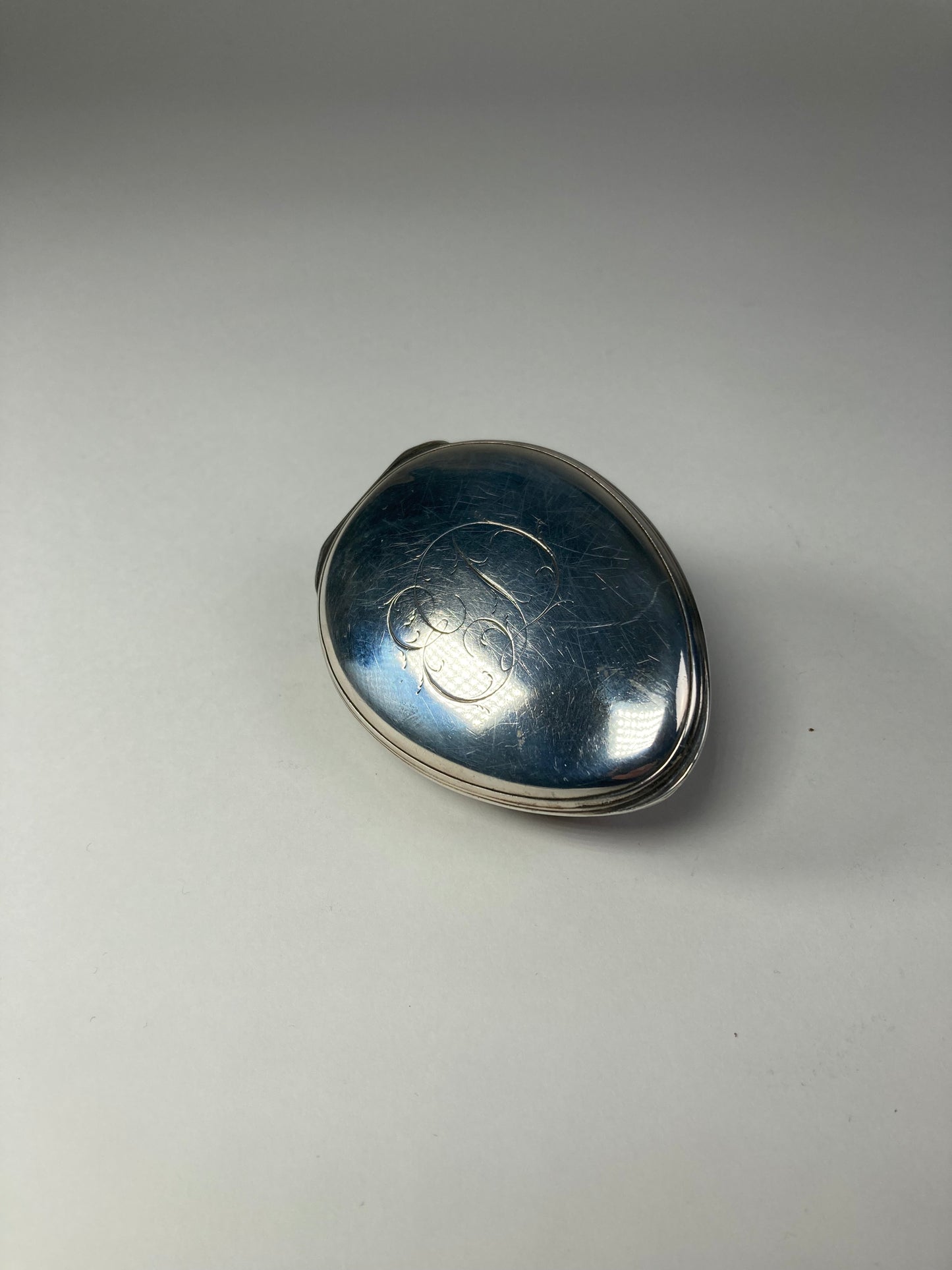 Aeneas Ryan Silver Cowrie Shell Box