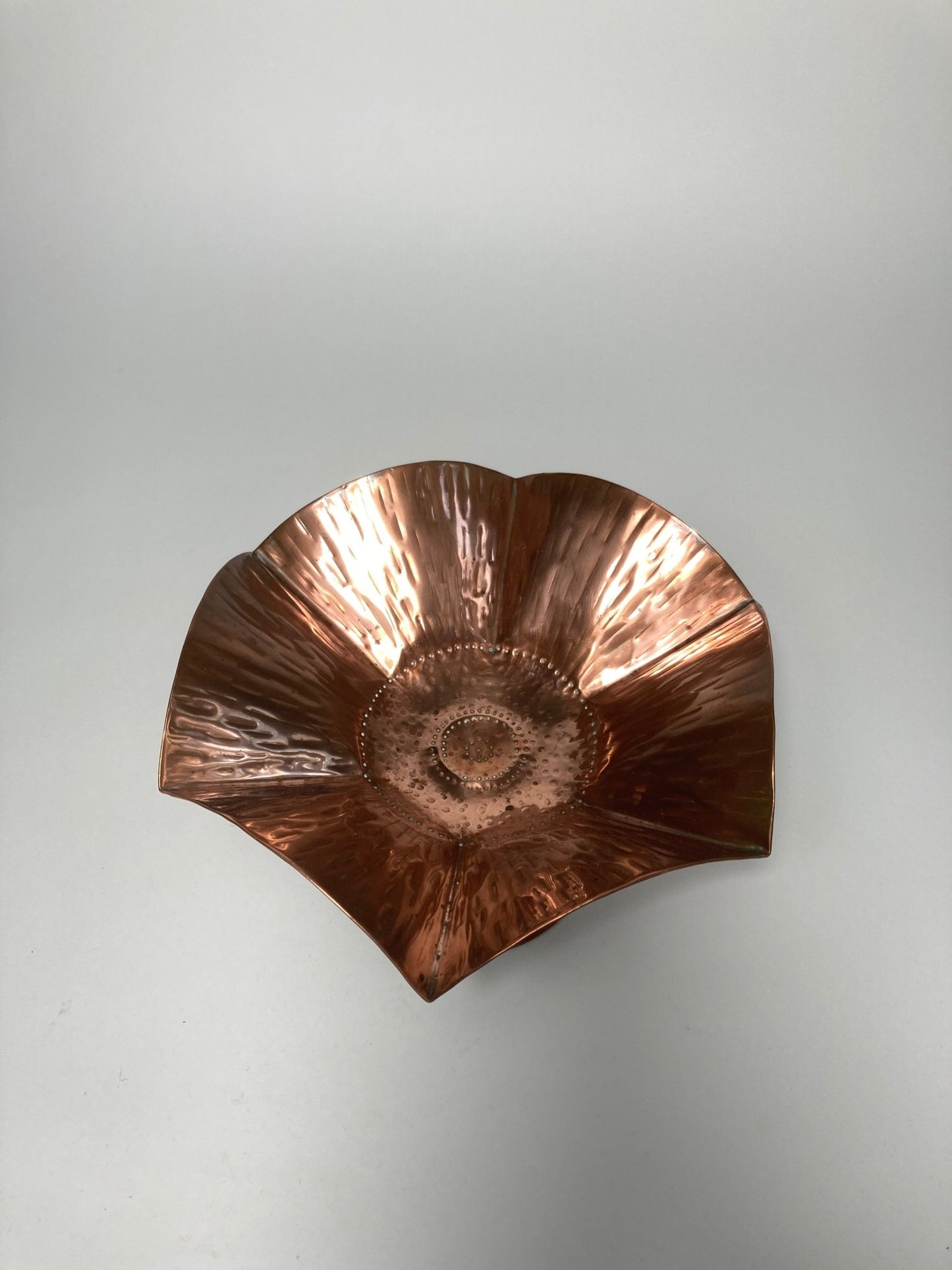 Copper Arts & Crafts Tazza - MADDEN & MCHUGH
