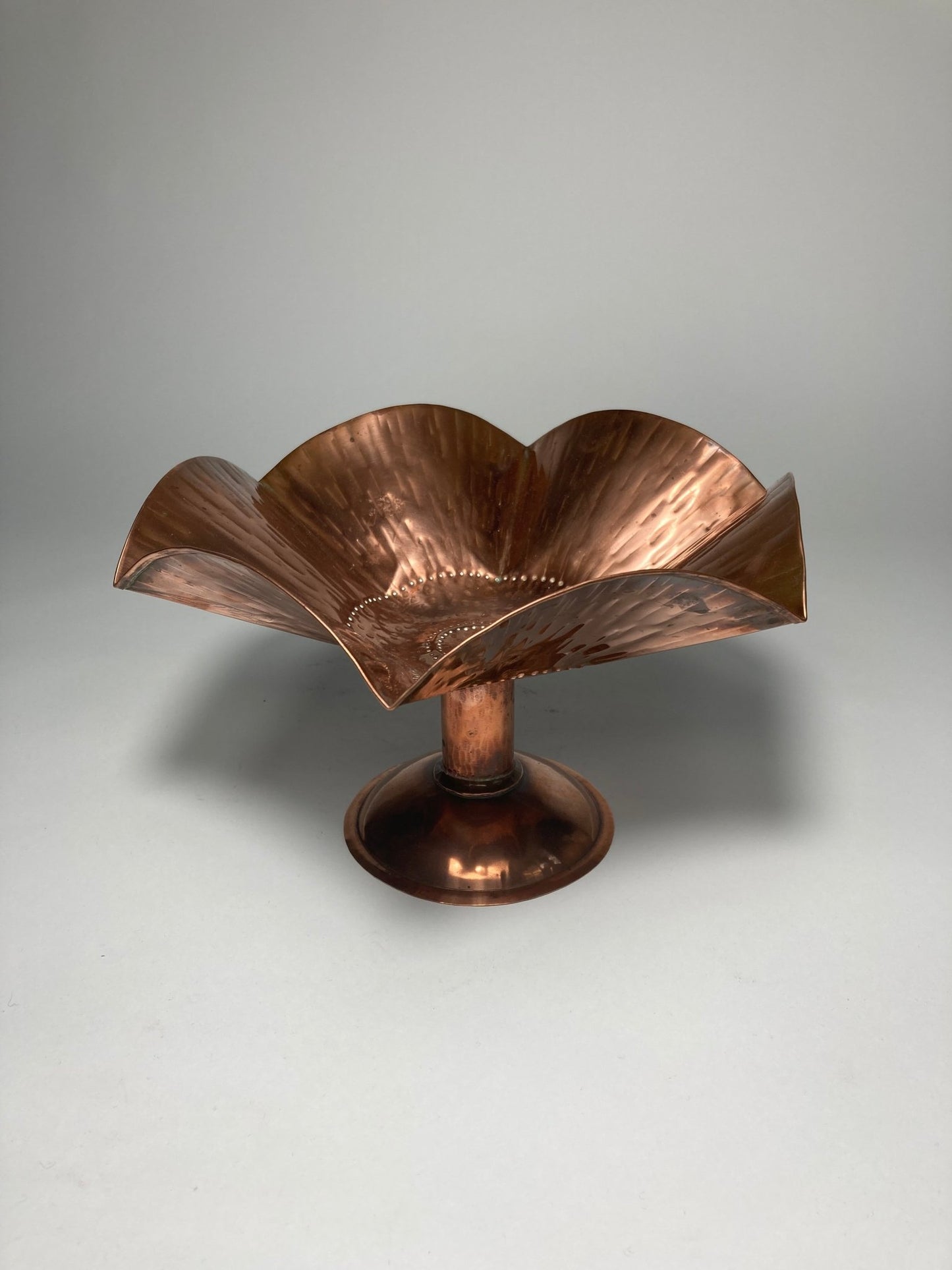 Copper Arts & Crafts Tazza - MADDEN & MCHUGH