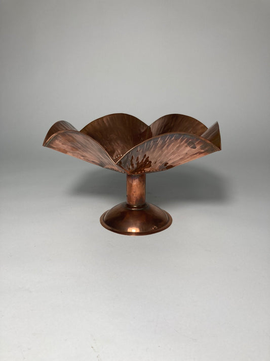 Copper Arts & Crafts Tazza - MADDEN & MCHUGH