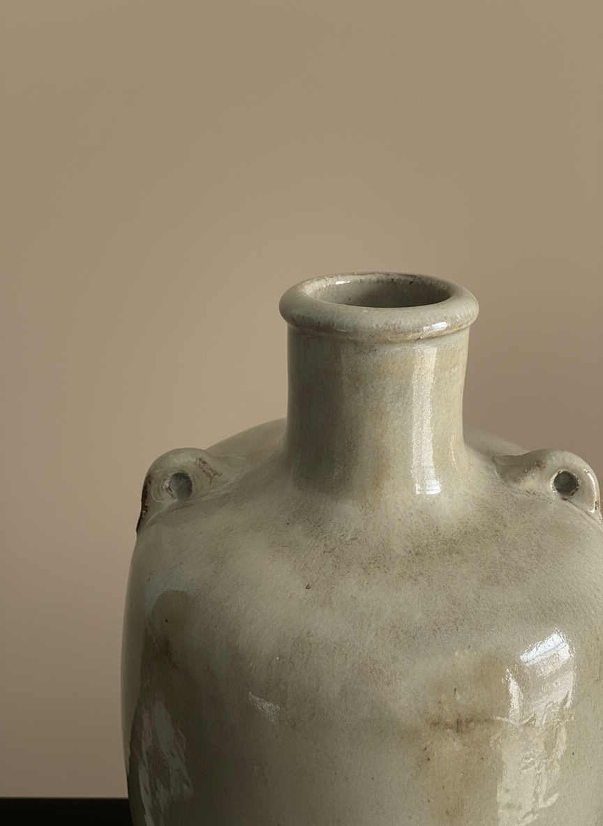 Jim Malone Studio Pottery bottle vase
