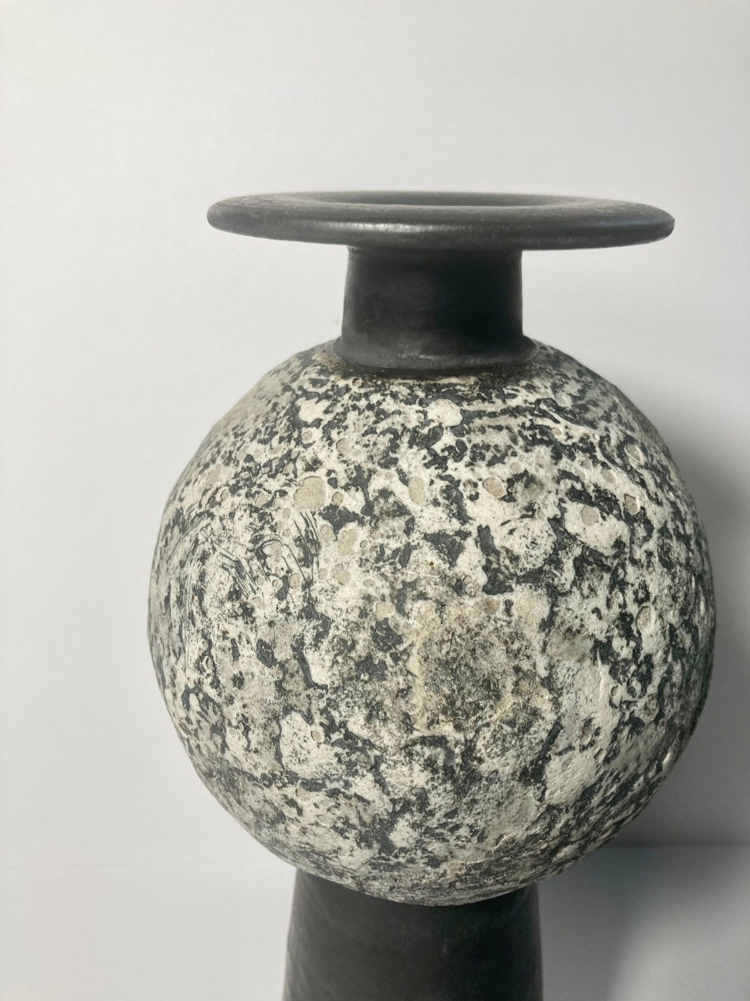 Isabella Pope Planet Vase - MADDEN & MCHUGH