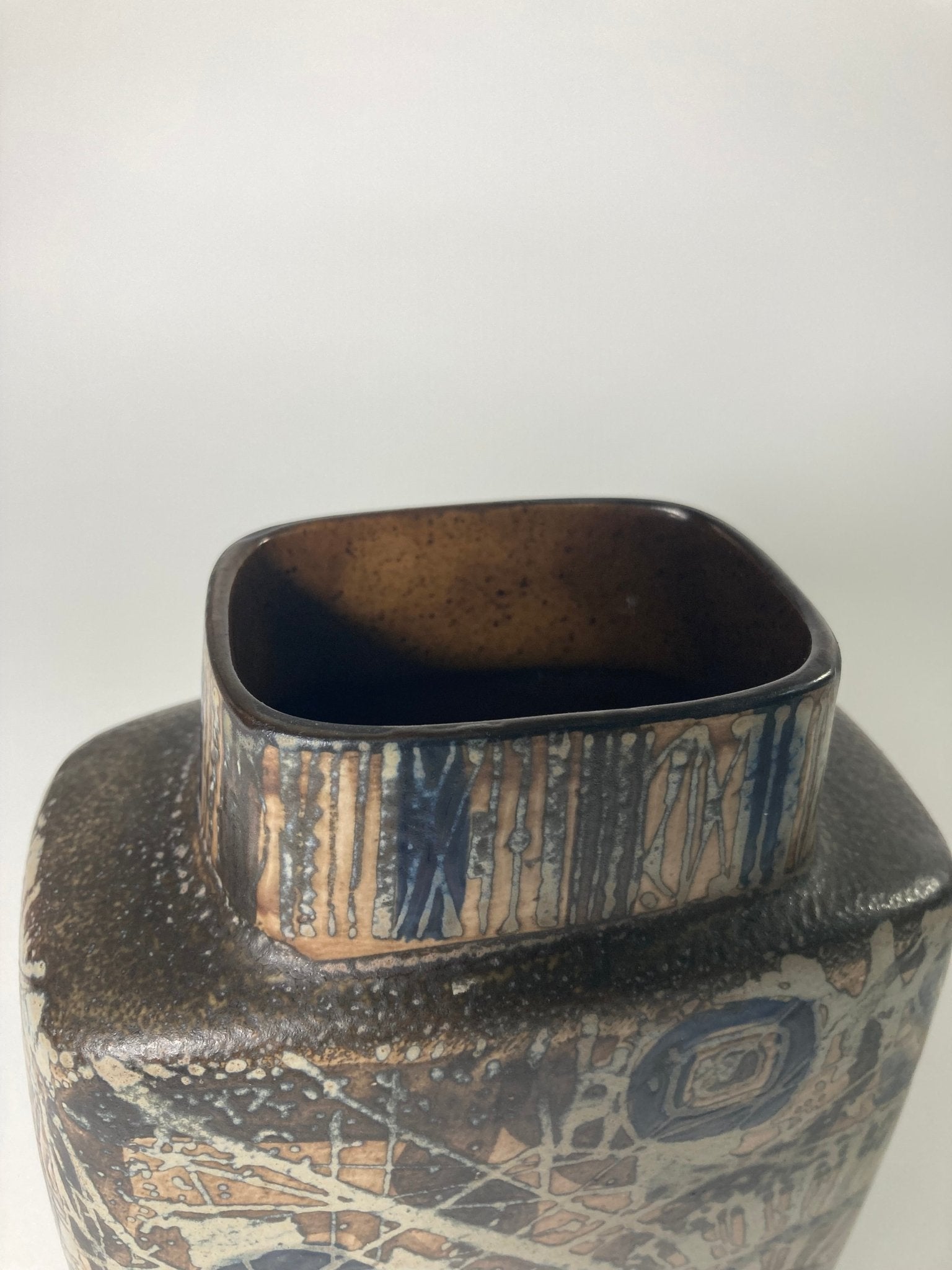 Nils Thorsson for Royal Copenhagen Matching Vase & Plate - MADDEN & MCHUGH