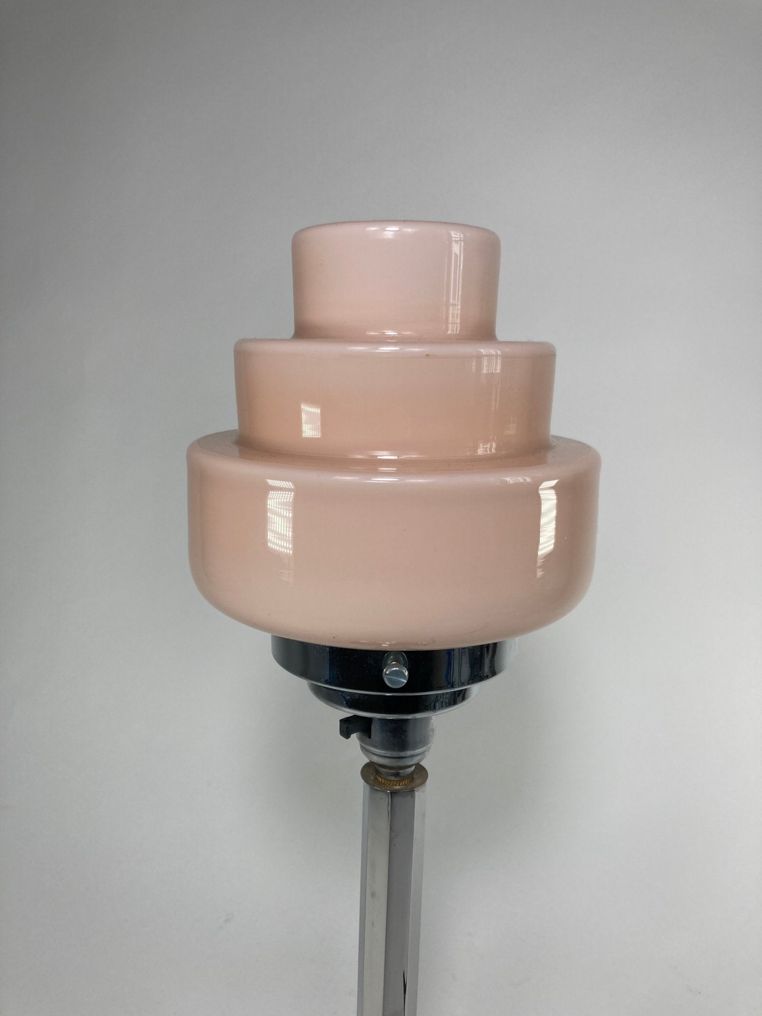 Pink Glass and Chrome Art Deco Table Lamp - MADDEN & MCHUGH